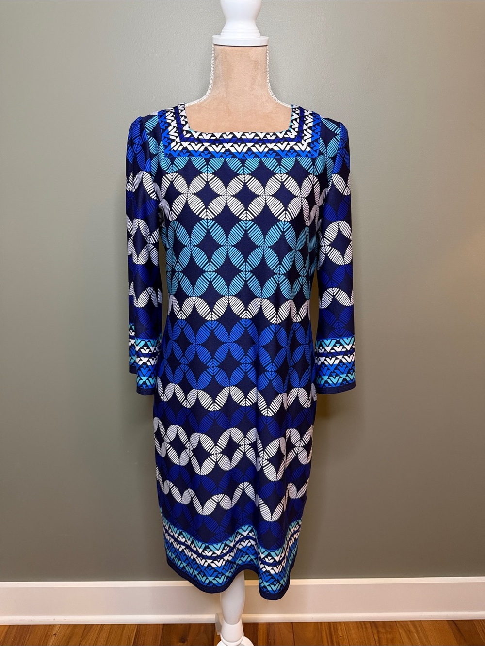 TIANA B. Blue Geometric Print Square-Neck Dress Size Medium